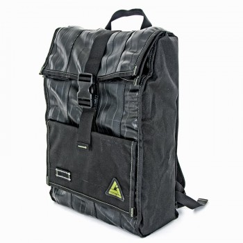 18 Quart Backpack