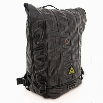 32 Quart Backpack