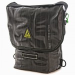 9 Quart Messenger Bag