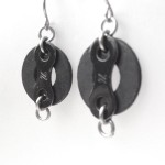 Chain Plate Wheel Earrings